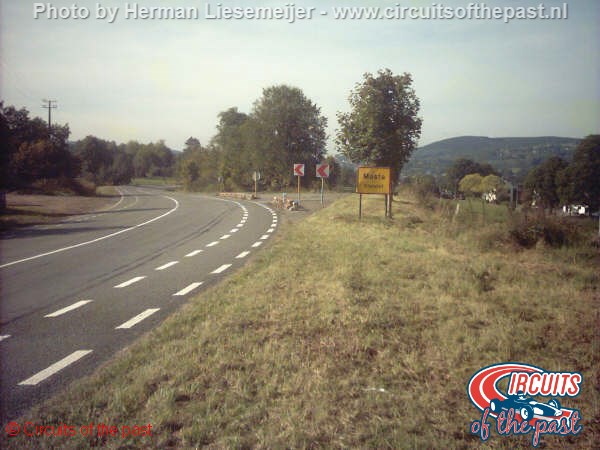 Spa-Francorchamps Circuit - The famous Masta Kink at the old circuit