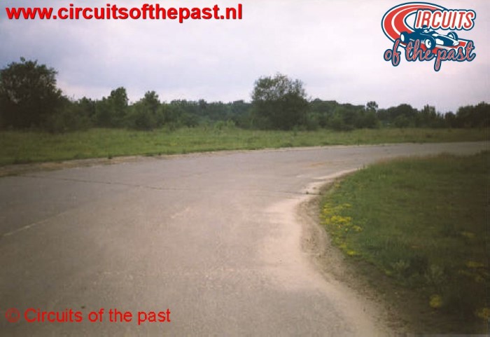 Abandoned Nivelles circuit in Belgium - Hairpin