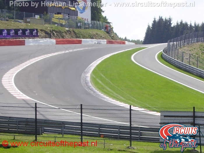 Spa-Francorchamps Circuit - Raidillon and NOT Eau Rouge!