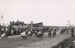 TT Circuit Assen 1954 - Start of the last Dutch TT on the old circuit