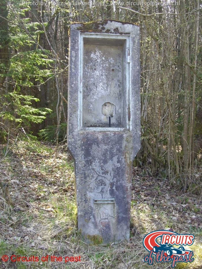 Nürburgring Südschleife - Old telephone post