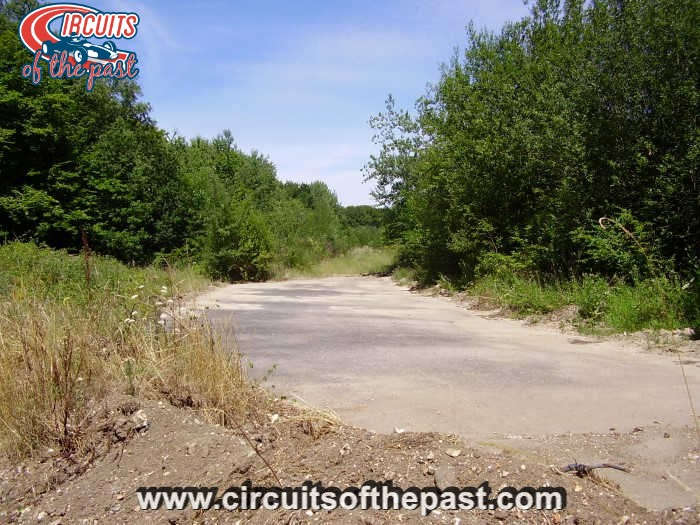 Circuit Rouen-les-Essarts - Abandoned remains permanent section