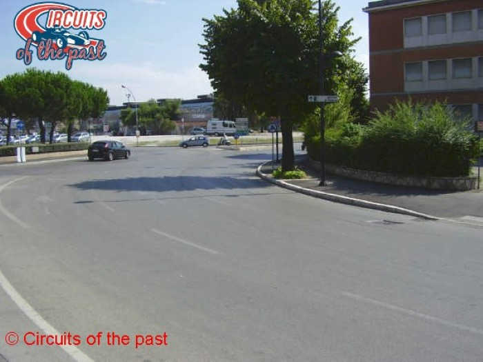 Pescara Circuit - First corner