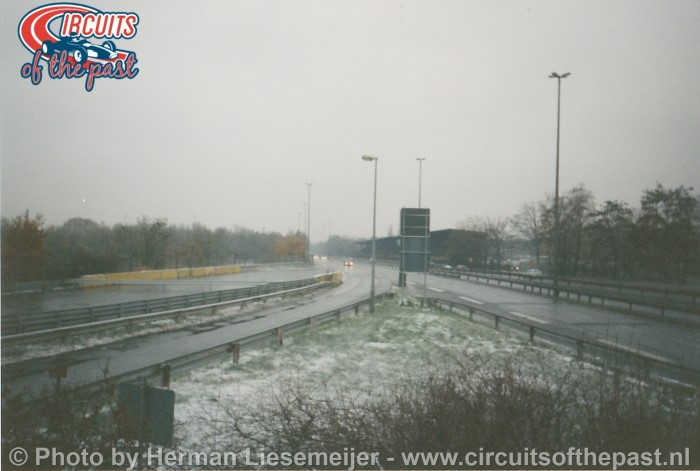 AVUS 1999 - Exit Nordkurve and grandstand on Autobahn